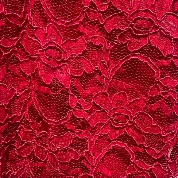 Topshop All-Over Lace Playsuit NWT (XS) - Picture 6 of 11